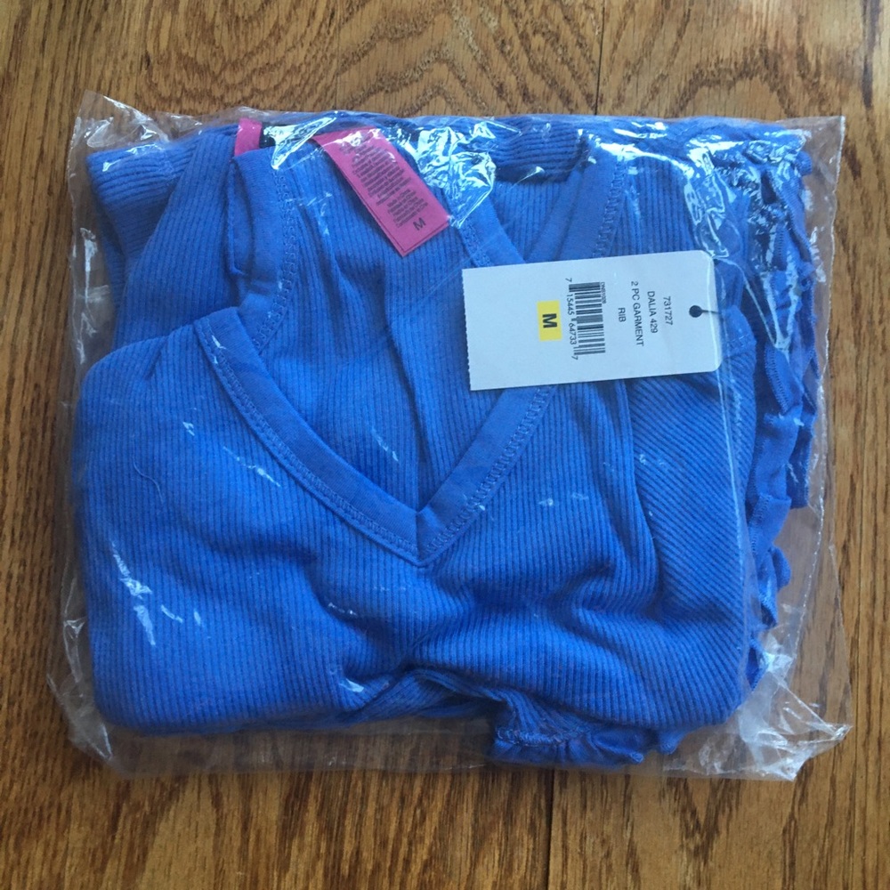 Betsey Johnson Intimates 2 PC PJ Set With Tank Top & Ruffle Hem Shorts